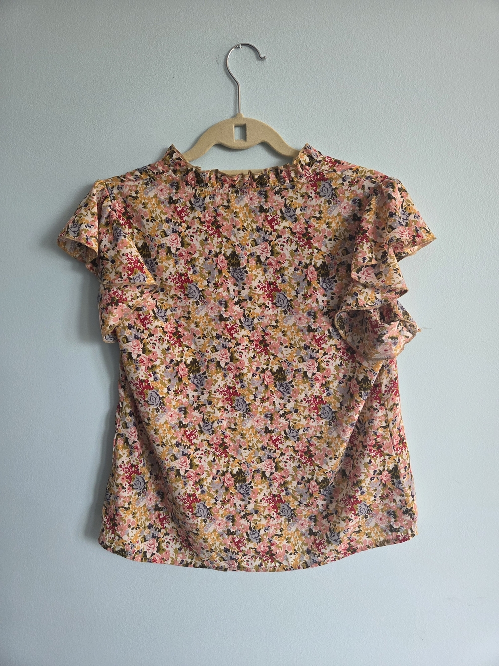 Floral Ruffle Sleeve Women’s Top - Pink Multi